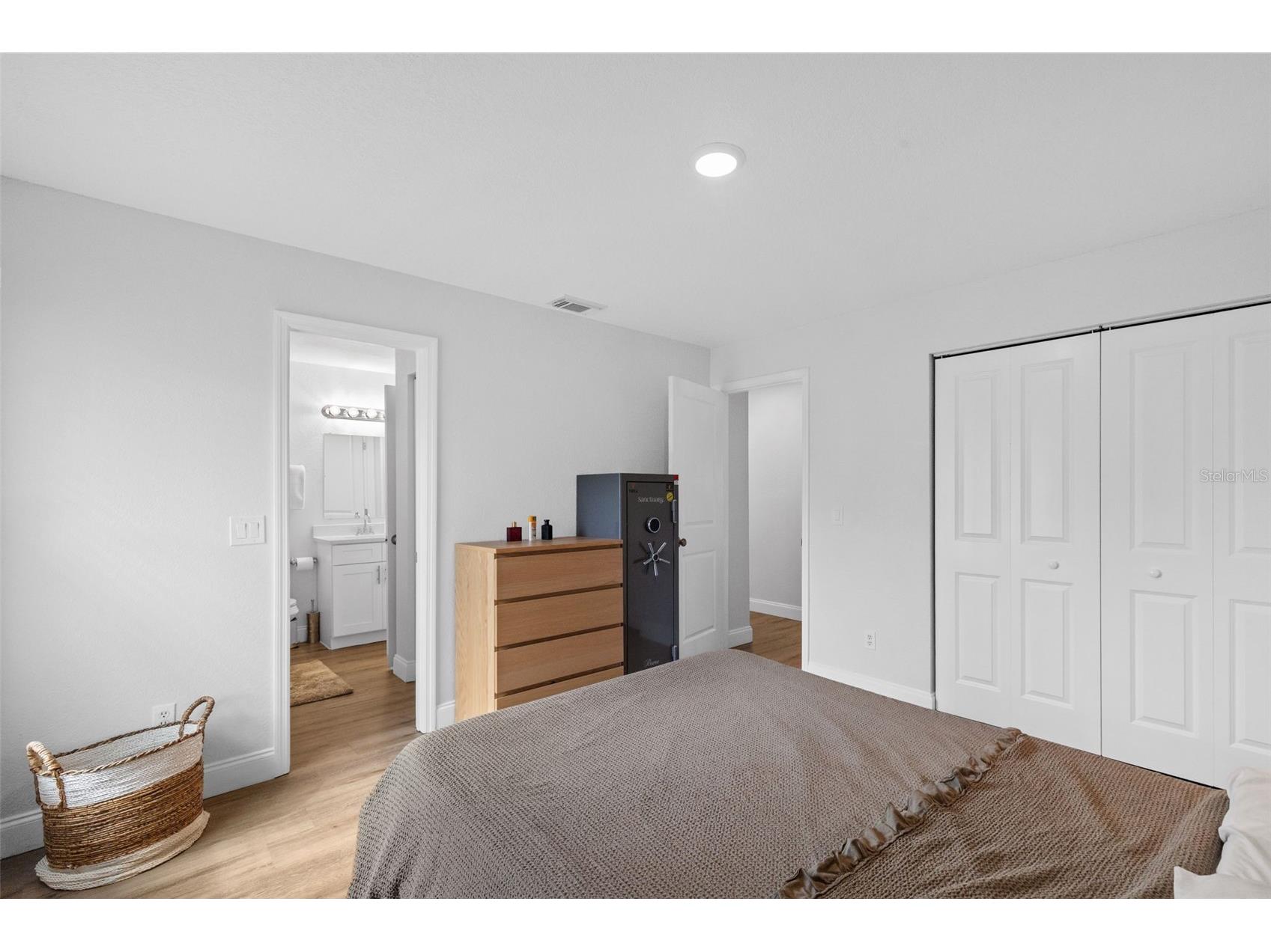 15917 Country Farm Place Tampa FL 33624 TB8515145 image34