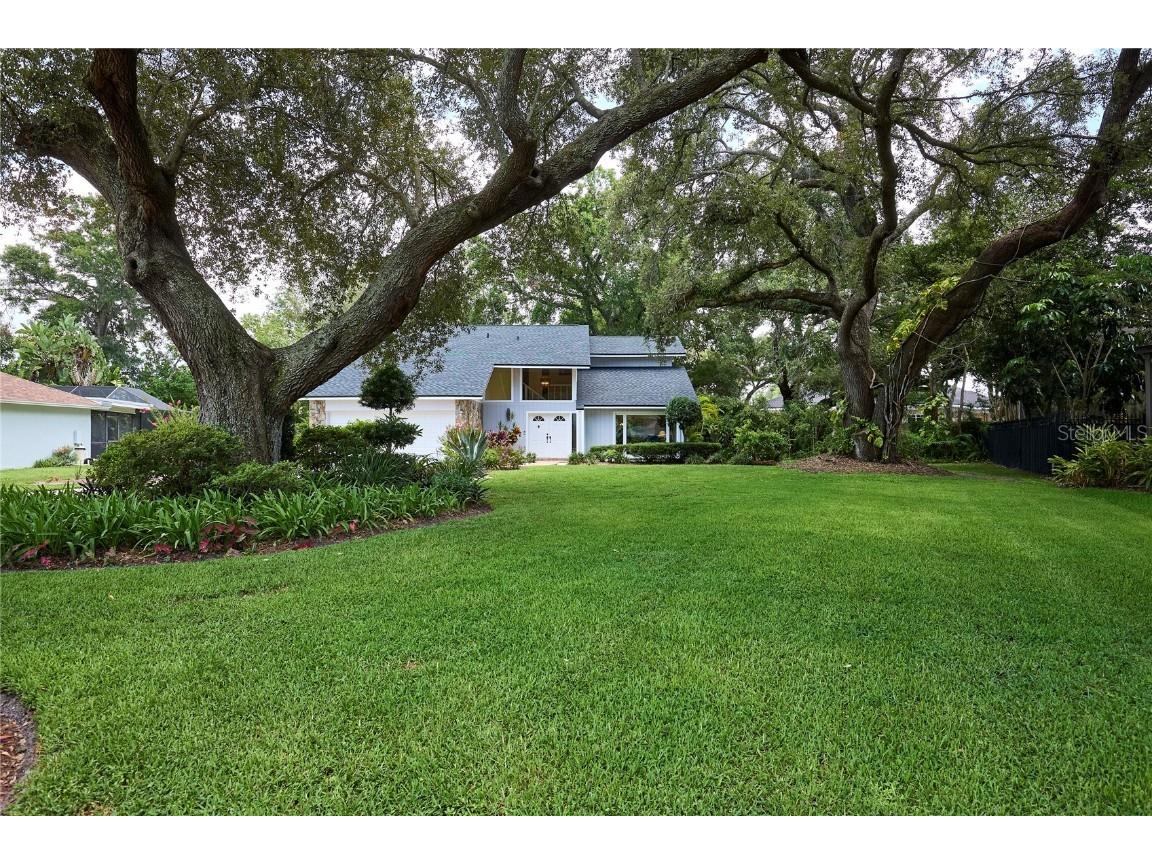 15917 Dover Cliffe Drive Lutz FL 33548 TB8396947 image1