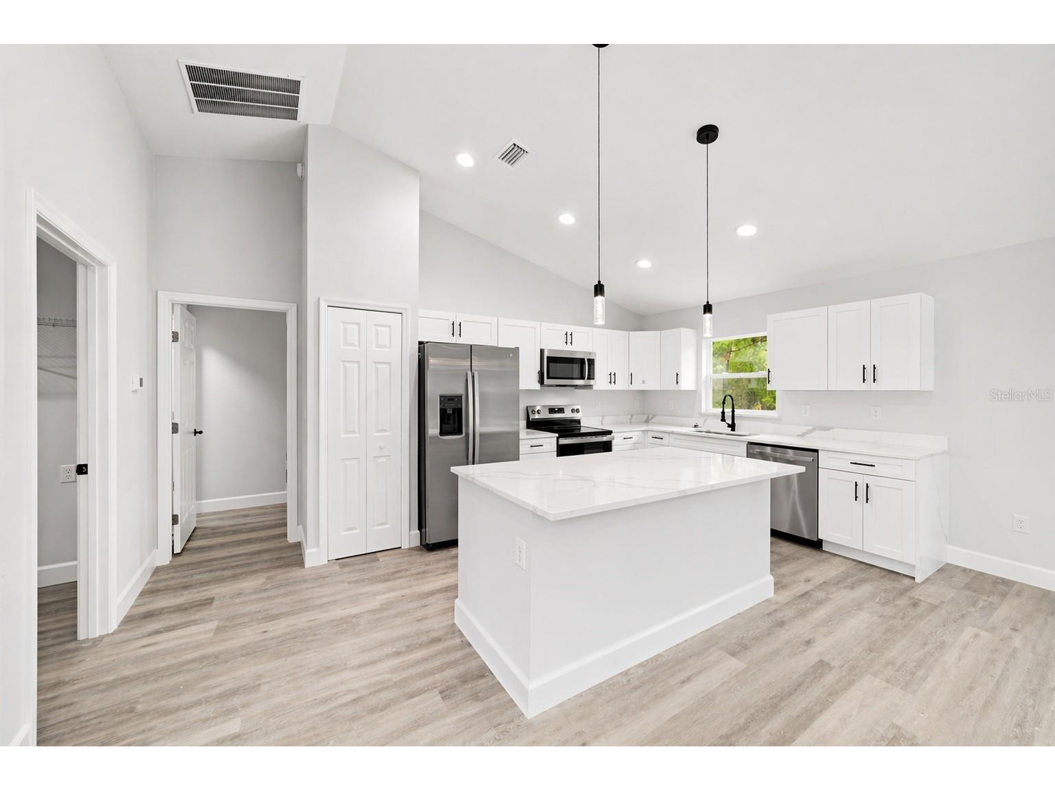 15919 SW 38th Street Road Ocala FL 34481 OM723548 image13