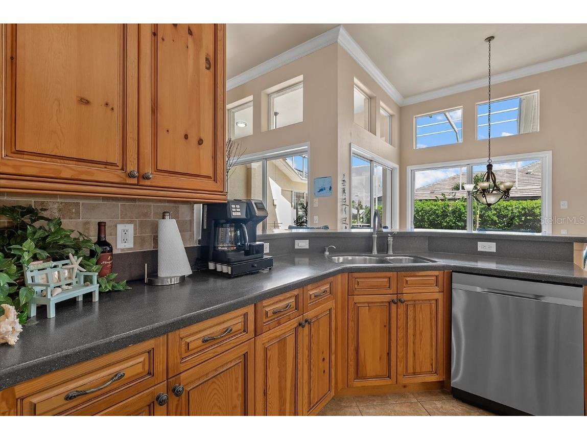 1592 Aqui Esta Drive Punta Gorda FL 33950 C7515711 image13