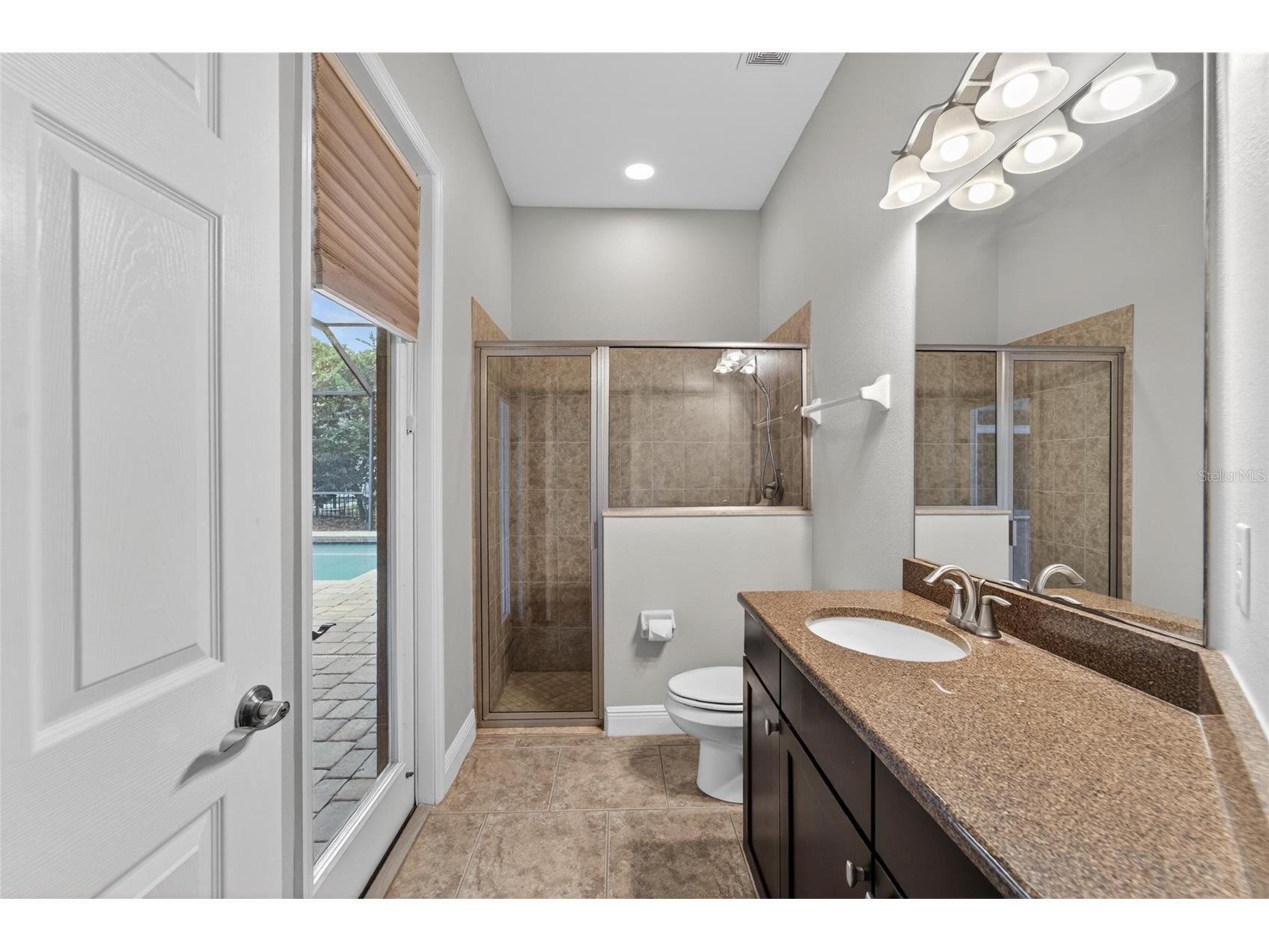 15921 Persimmon Grove Drive Lithia FL 33547 TB8490557 image38