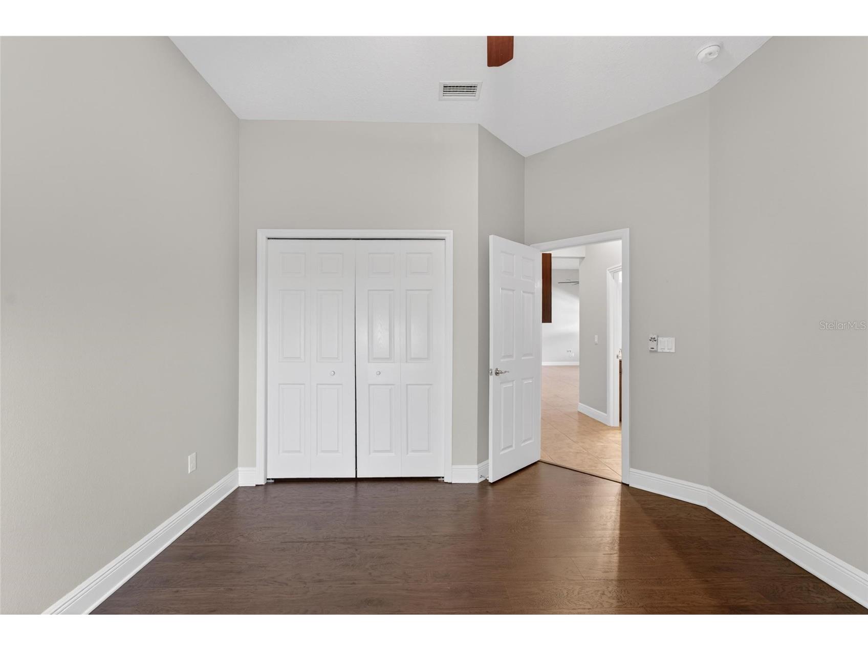 15921 Persimmon Grove Drive Lithia FL 33547 TB8490557 image52