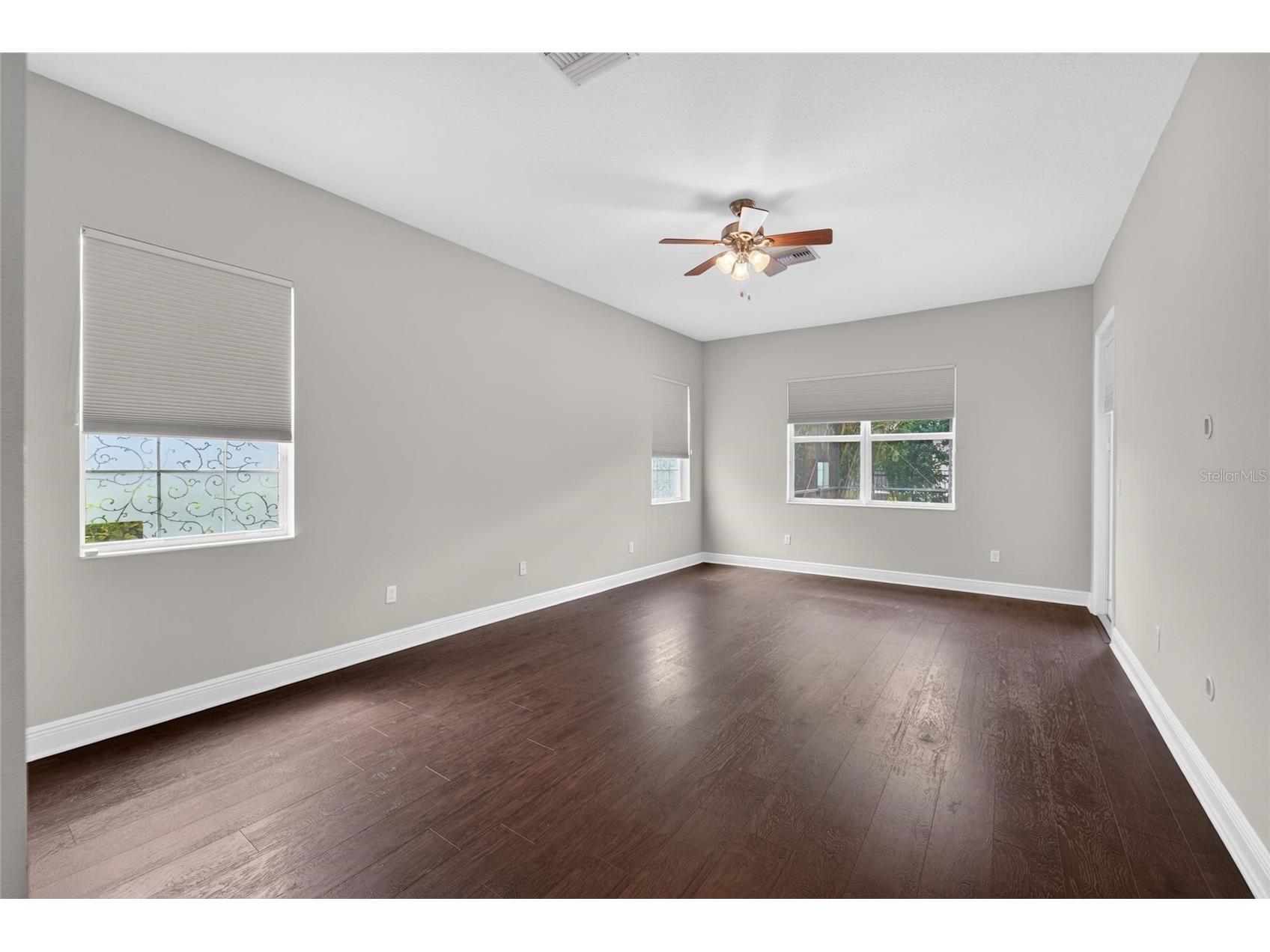 15921 Persimmon Grove Drive Lithia FL 33547 TB8490557 image63