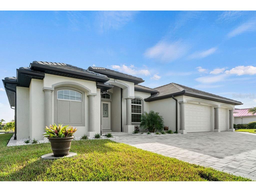 15922 Aqua Circle Port Charlotte FL 33981 - ZEPHYR CANAL N6129304 image1