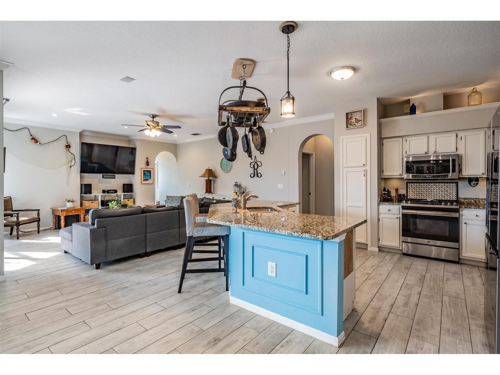 15922 Muirfield Drive Odessa FL 33556 TB8497721 image4