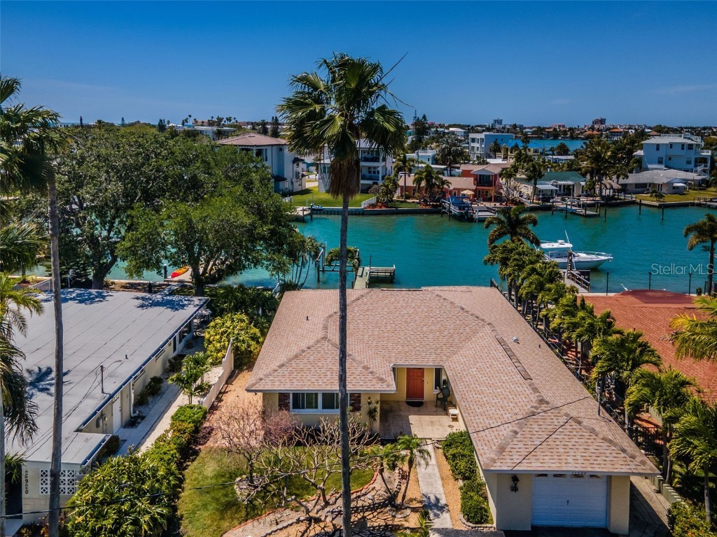 15922 Redington Drive Redington Beach FL 33708 - BOCA CIEGA BAY U8238131 image1