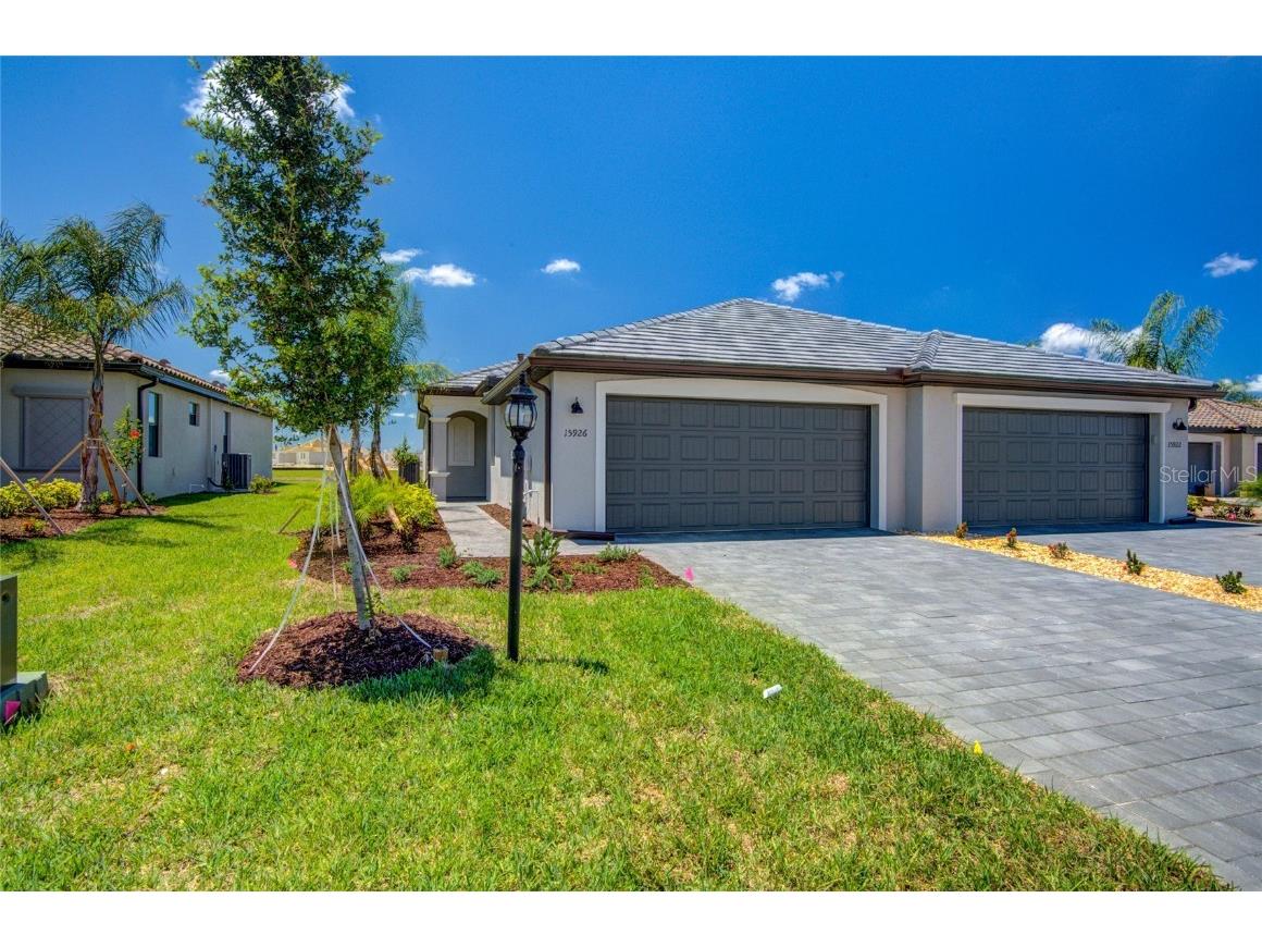 15926 E Clear Skies Place Bradenton FL 34211 O6354136 image1