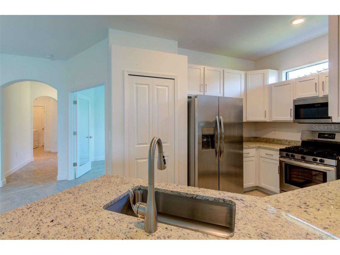 15926 E Clear Skies Place Bradenton FL 34211 O6354136 image8