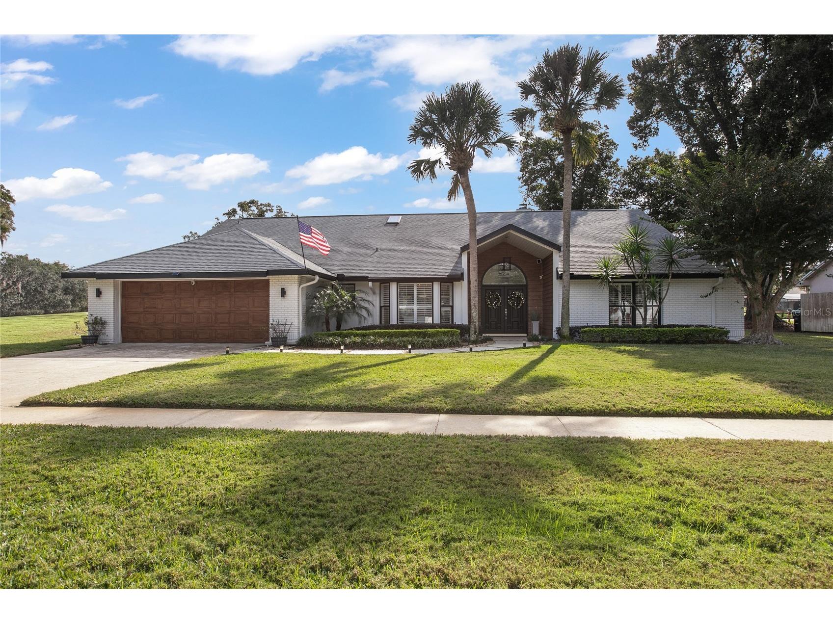 1593 Majestic Oak Drive Apopka FL 32712 - LAKE BRANTLEY V4946222 image1