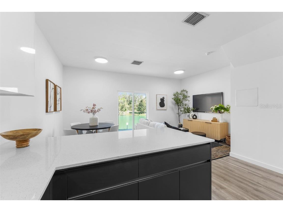 1593 NW 29th Road #5 Gainesville FL 32605 GC532437 image6