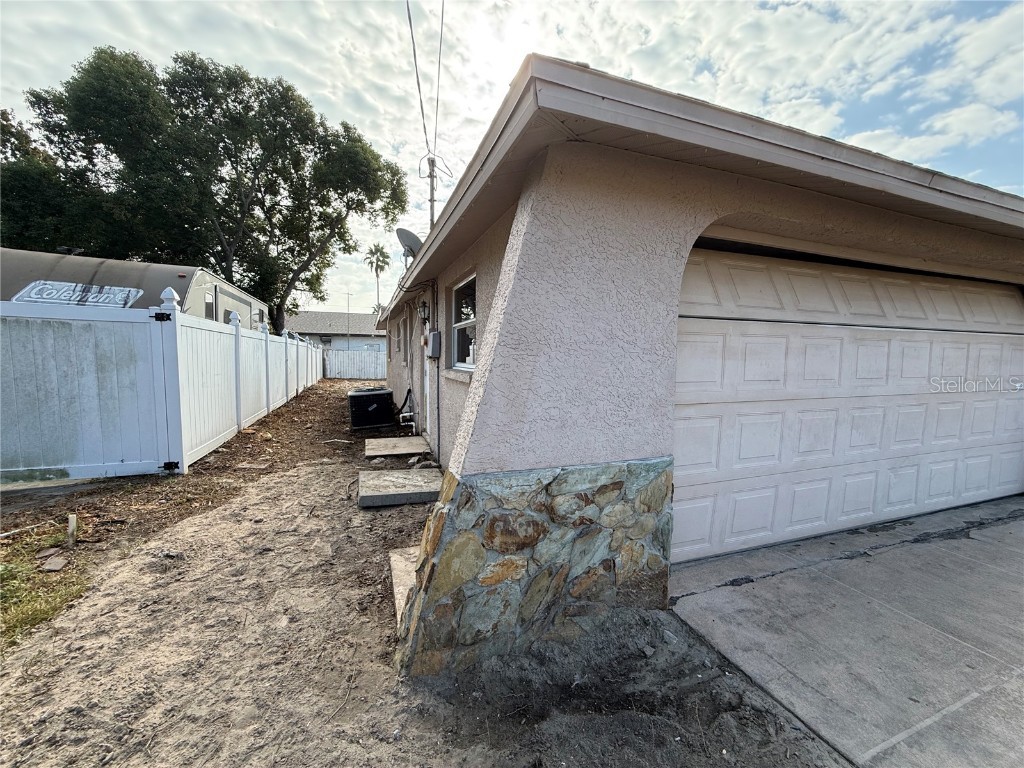 15930 Adobe Drive Hudson FL 34667 TB8412219 image38