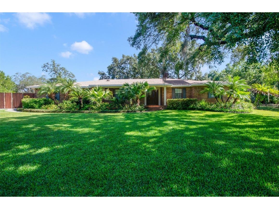 15935 J And J Drive Tavares FL 32778 G5097063 image1