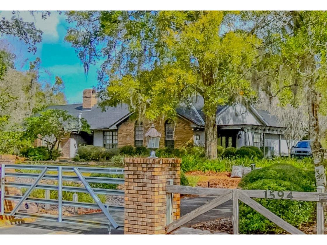 1594 Van Hercke Lane Chuluota FL 32766 - LAKE PICKETT O6363895 image1