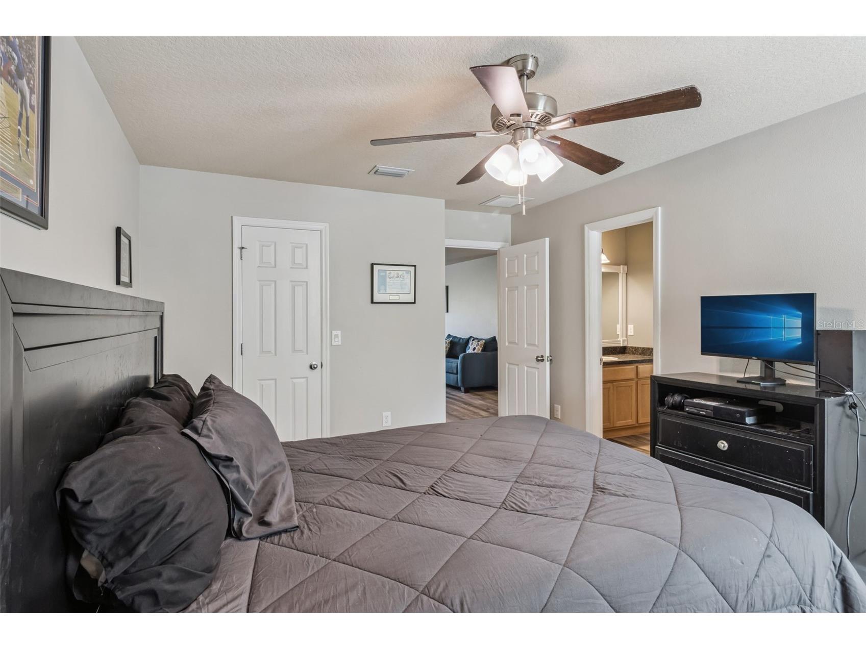 15940 Ternglade Drive Lithia FL 33547 O6390089 image34