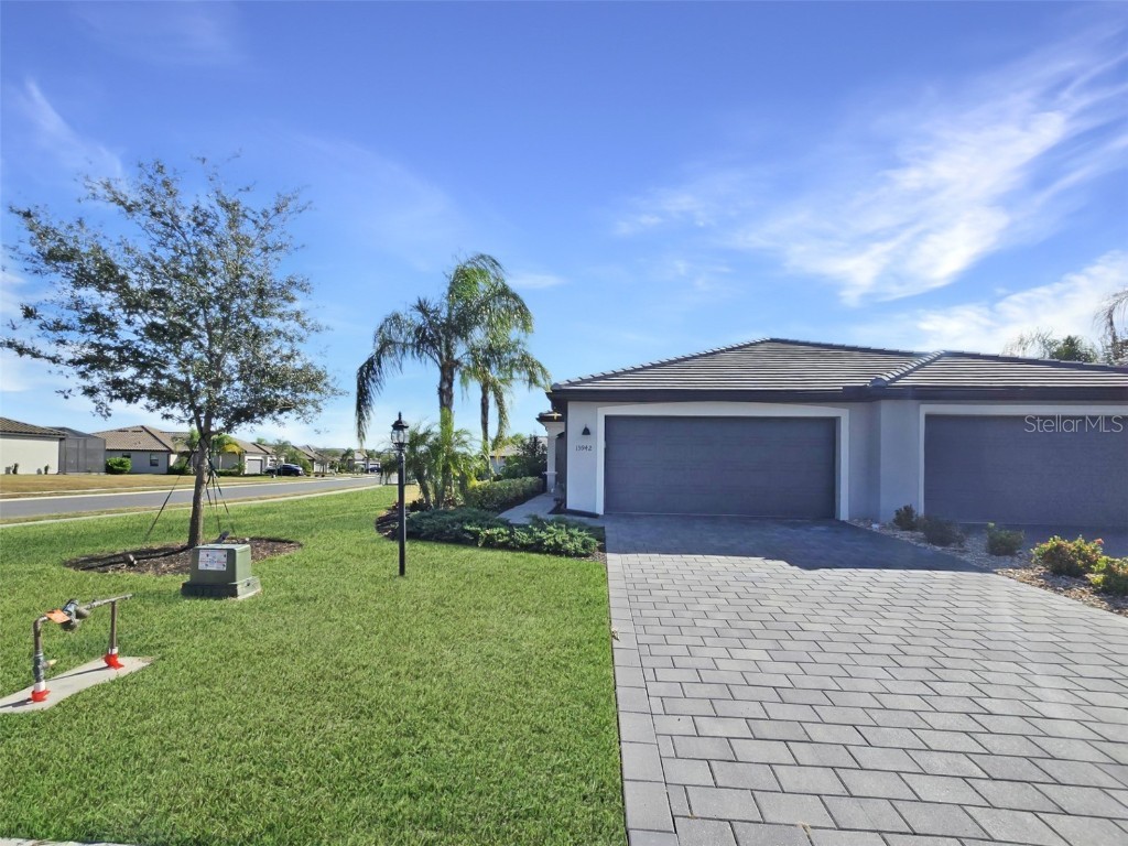 15942 Clear Skies Place Lakewood Ranch FL 34211 A4671275 image1
