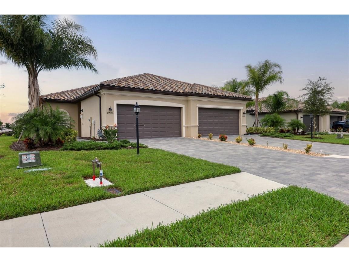15945 Clear Skies Place Lakewood Ranch FL 34211 A4549834 image1
