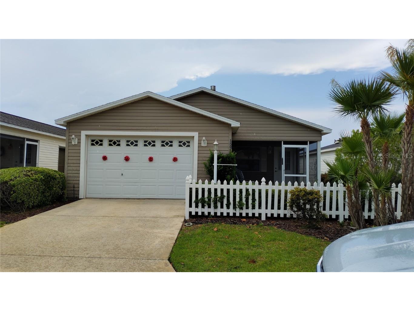 1595 Gibbes Way The Villages FL 32162 J947024 image1