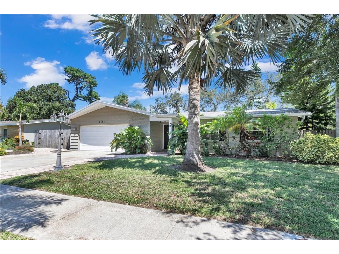 1596 Idle Drive NE Clearwater FL 33756 U8212077 image1