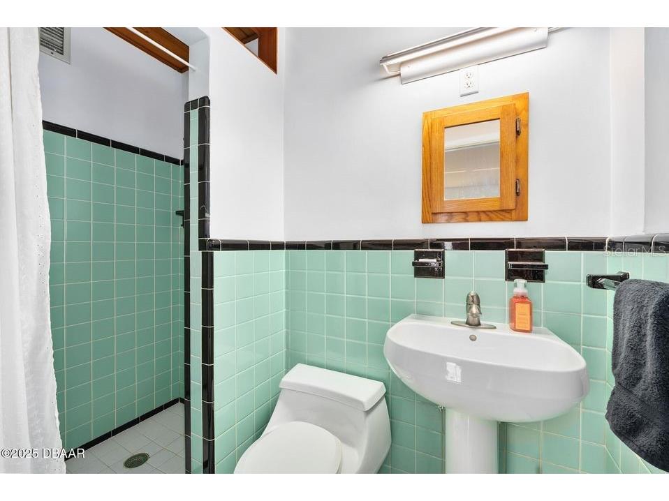 1596 John Anderson Drive Ormond Beach FL 32176 - HALIFAX RIVER FC307508 image38