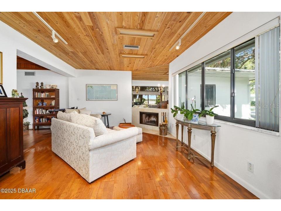 1596 John Anderson Drive Ormond Beach FL 32176 - HALIFAX RIVER FC307508 image8