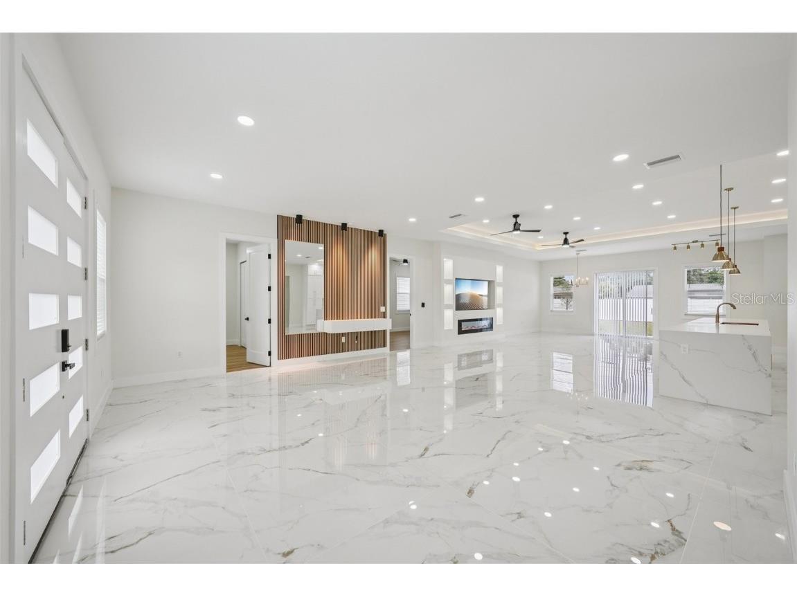 1596 Nursery Road Clearwater FL 33756 TB8455712 image19