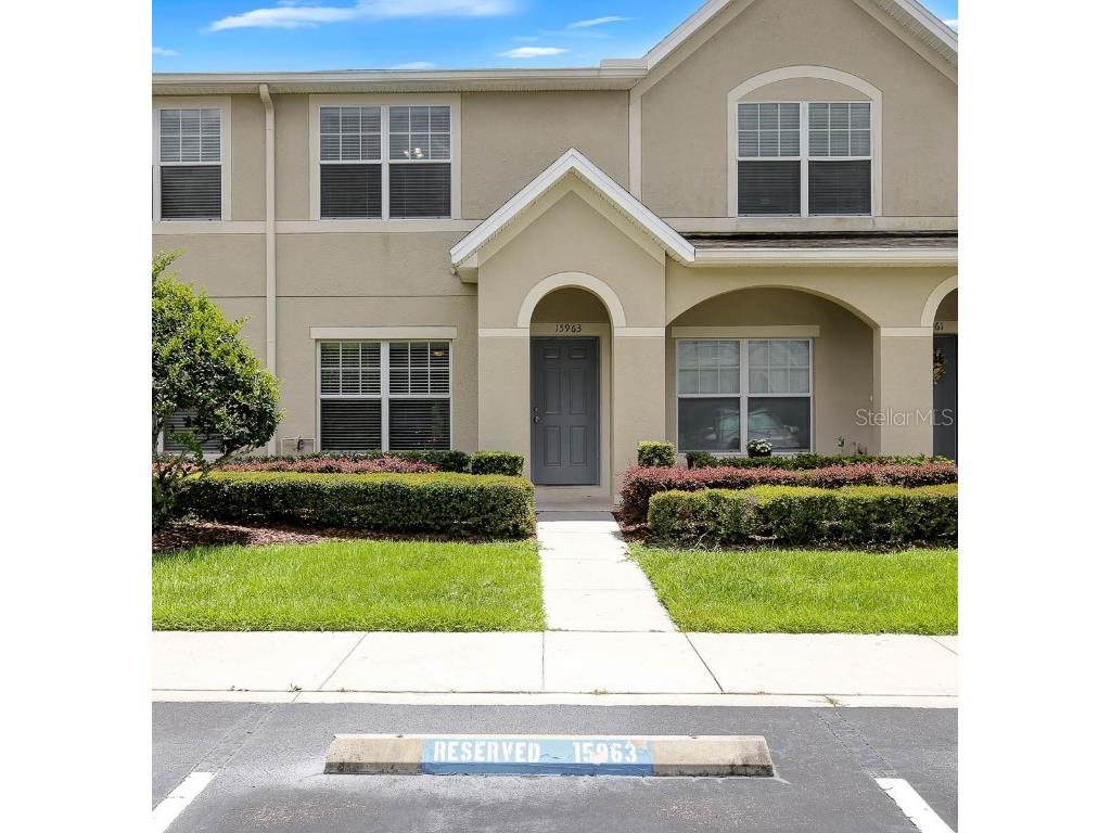 15963 Fishhawk View Drive Lithia FL 33547 T3523207 image1