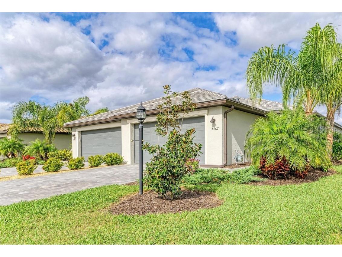 15967 Clear Skies Place Lakewood Ranch FL 34211 A4594435 image1