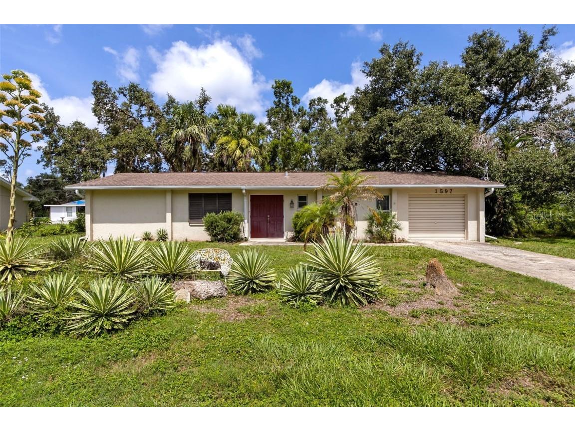 1597 Hinton Street Port Charlotte FL 33952 C7476948 image1