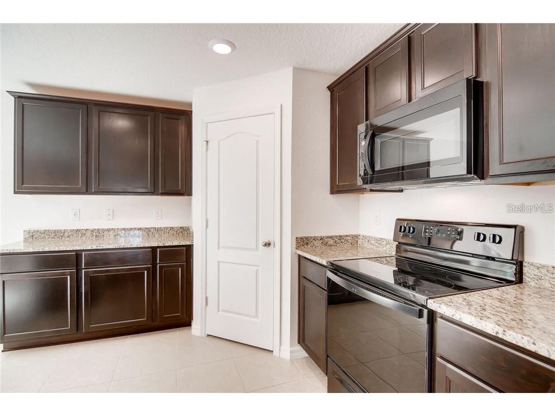1597 Orne Street Mascotte FL 34753 V4948614 image3