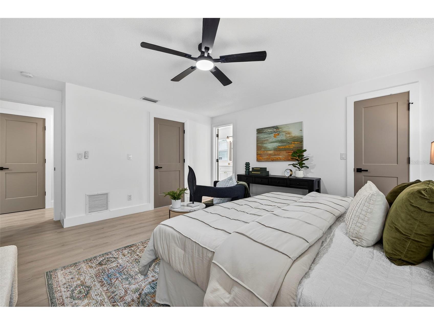 1598 Brookside Boulevard Largo FL 33770 TB8478187 image14