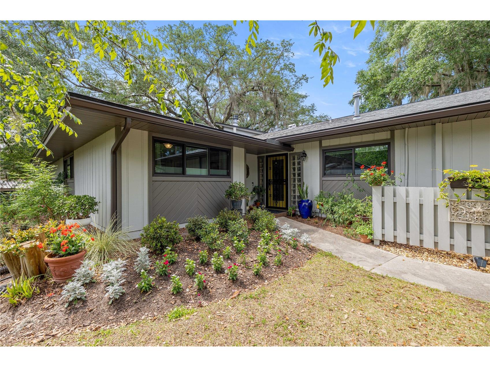 1598 NW 19th Circle Gainesville FL 32605 GC541605 image33