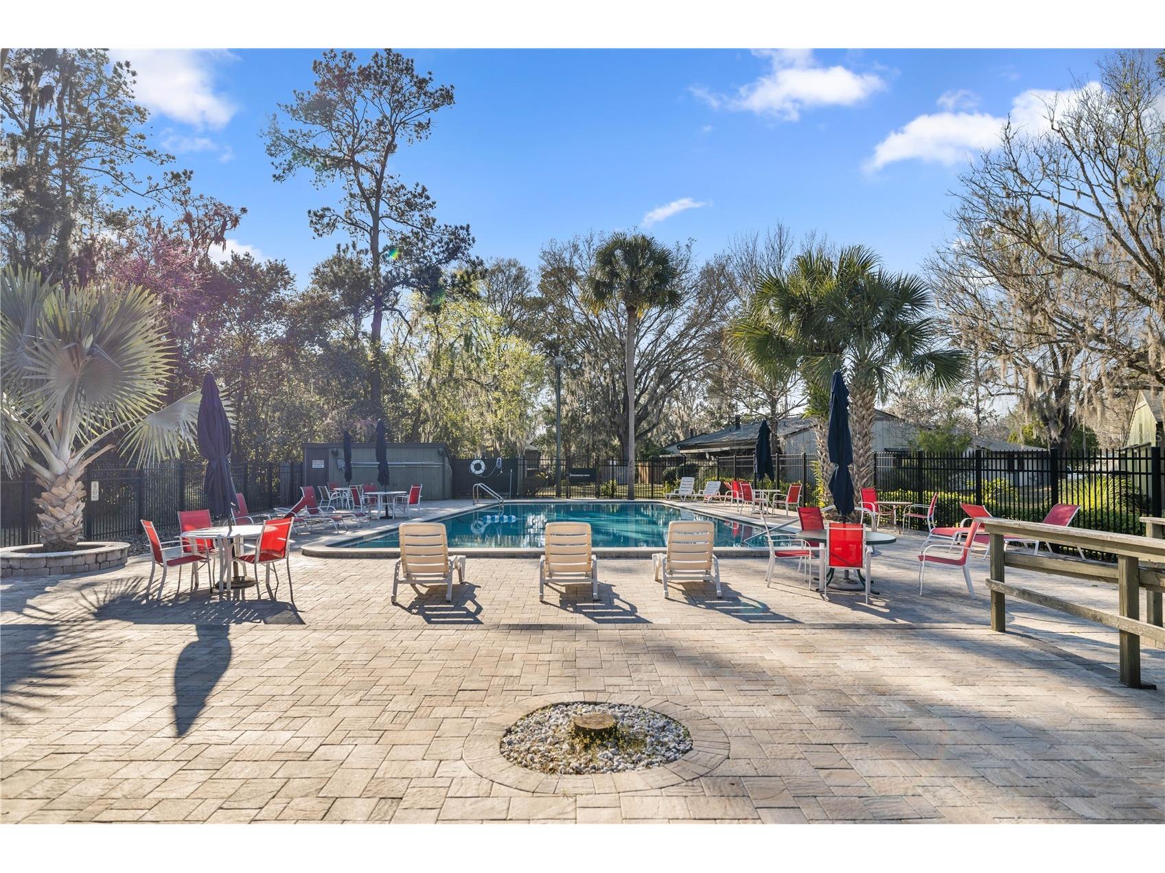 1598 NW 19th Circle Gainesville FL 32605 GC541605 image39