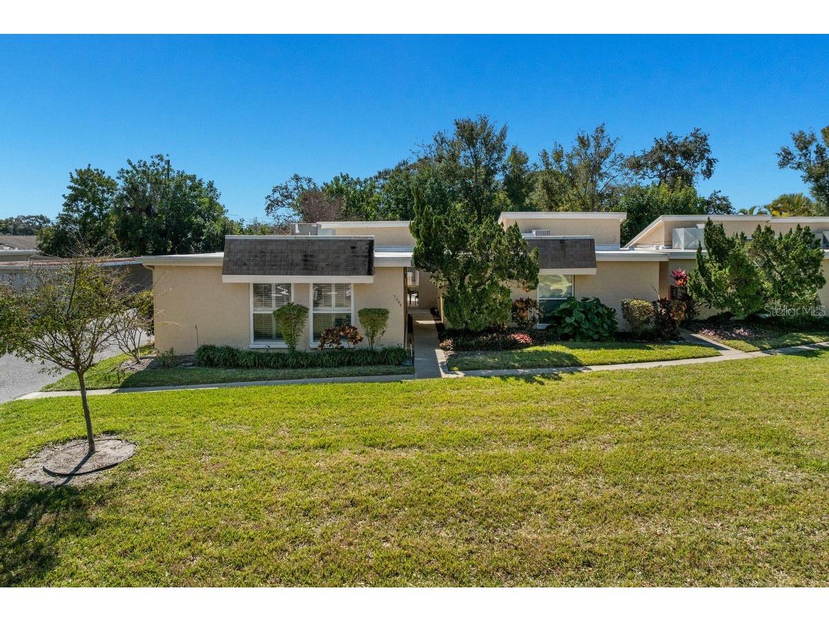 1599 Amberlea Drive S Dunedin FL 34698 TB8470775 image1