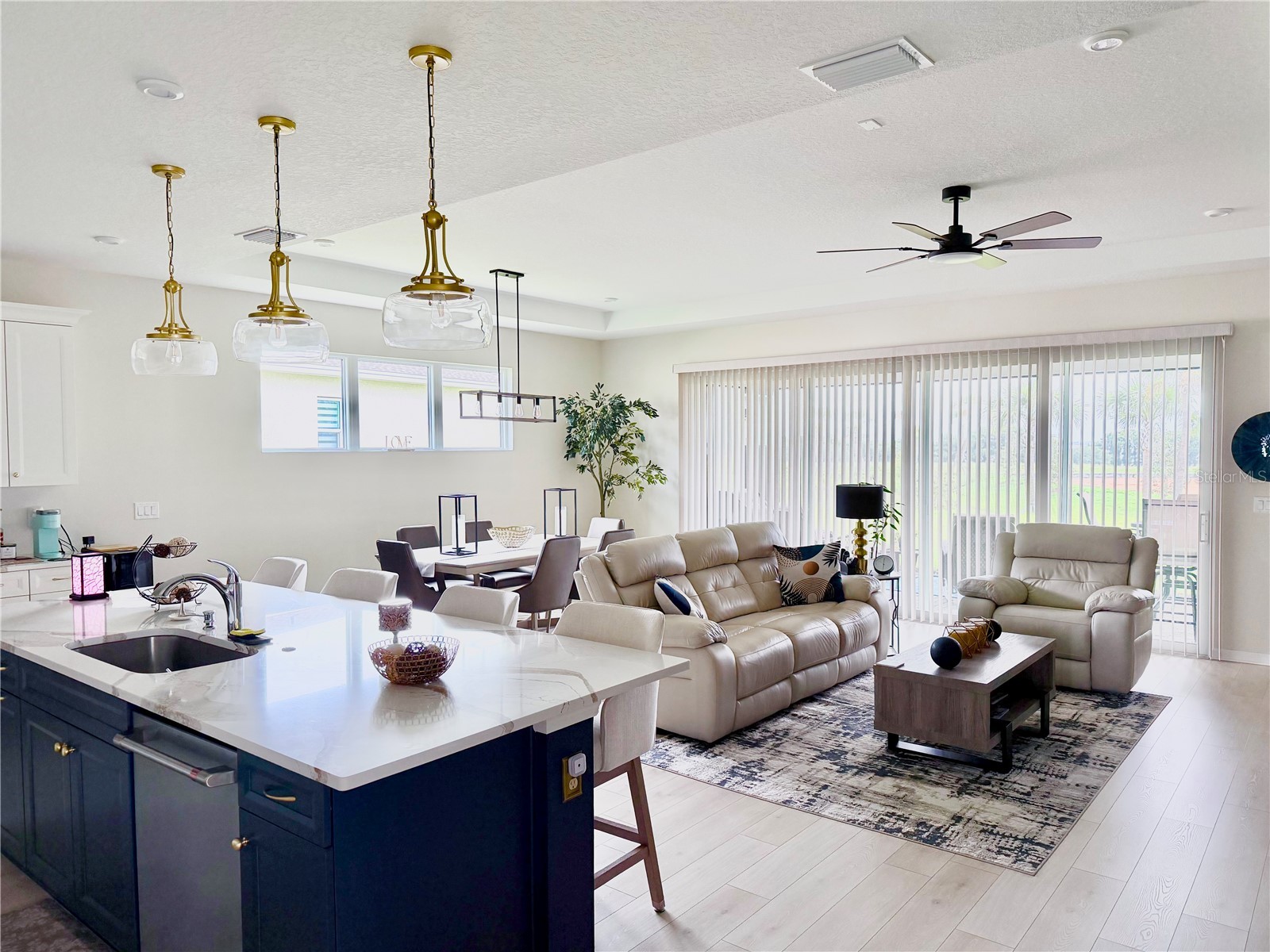 1599 Bellagio Loop Tavares FL 32778 O6414825 image2