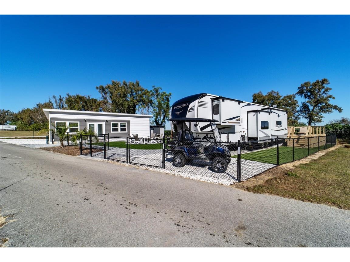 15991 NE 243rd Place Road #351 & 352 Fort Mc Coy FL 32134 - LAKE OCKLAWAHA OM690355 image26