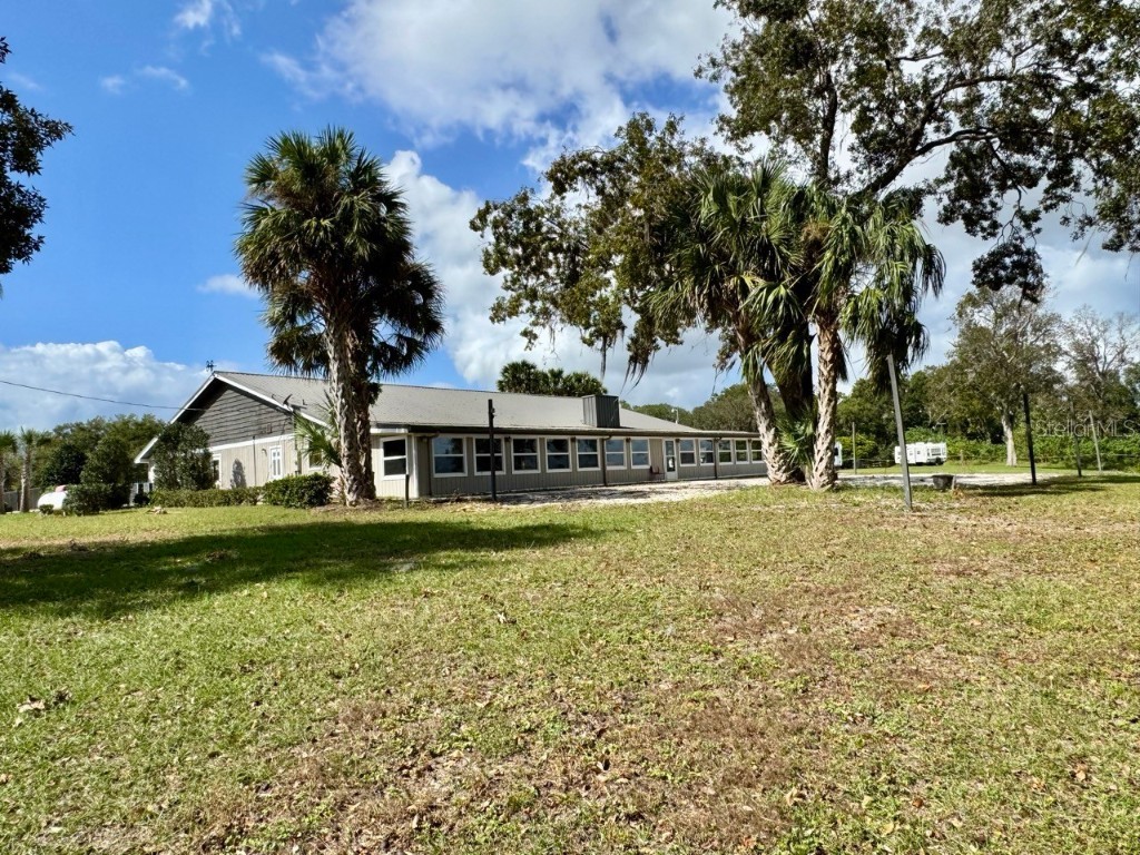15991 NE 243rd Place Road #56 Fort Mc Coy FL 32134 - LAKE OCKLAWAHA OM713451 image11