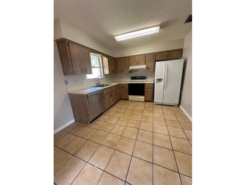 16 45th Avenue Vero Beach FL 32968 OM712876 image8