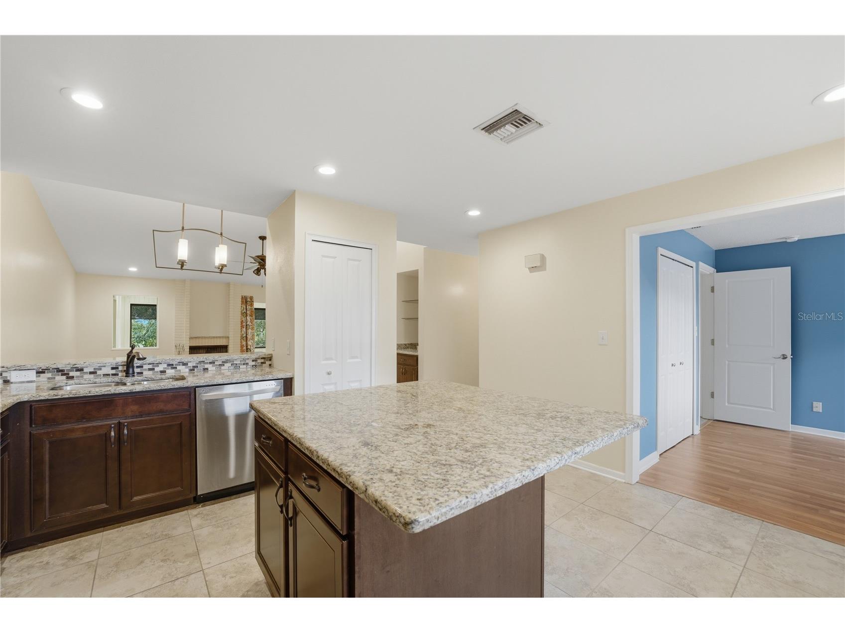 16 Escondido Circle #223 Altamonte Springs FL 32701 O6395689 image9