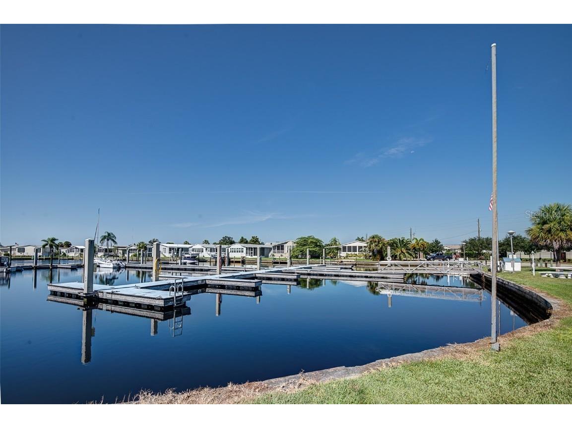 16 Freeman Avenue Punta Gorda FL 33950 C7486541 image3