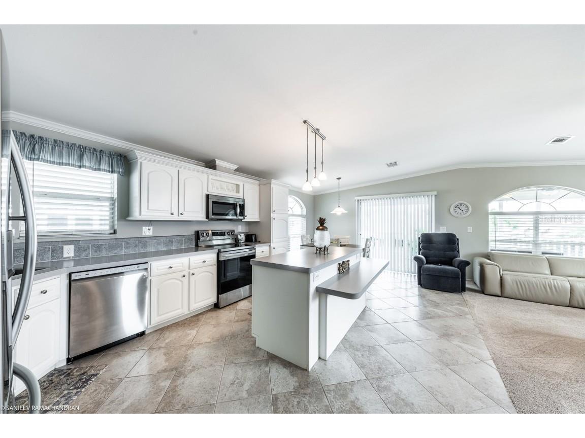 16 Freeman Avenue Punta Gorda FL 33950 C7486541 image4