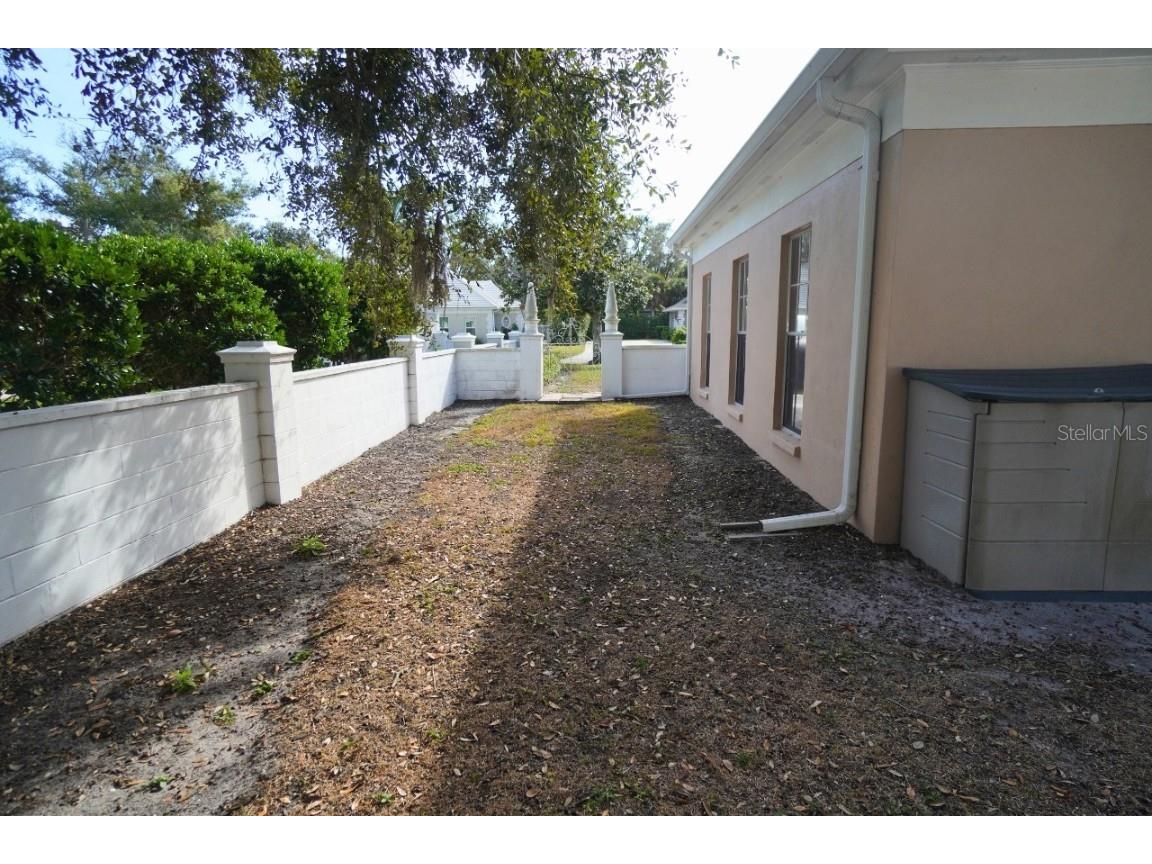 16 Golf View Drive Englewood FL 34223 A4676128 image34