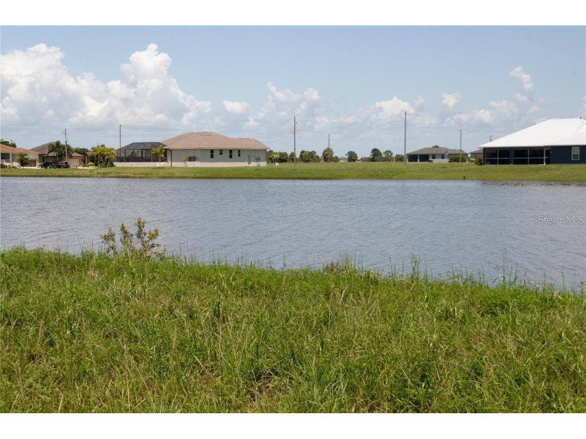 16 Loon Lane Placida FL 33946 C7463228 image1