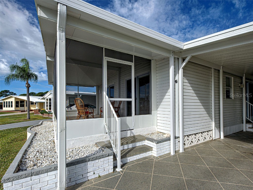 16 N Botany Bay Circle Englewood FL 34223 D6144693 image2