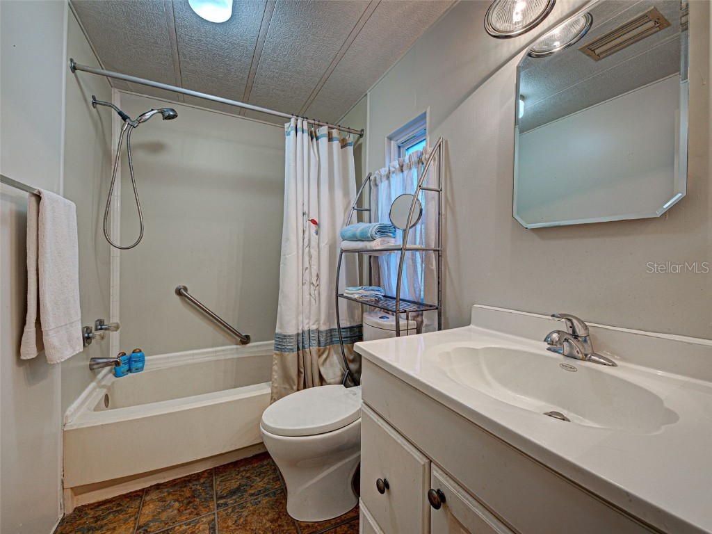 16 N Botany Bay Circle Englewood FL 34223 D6144693 image44