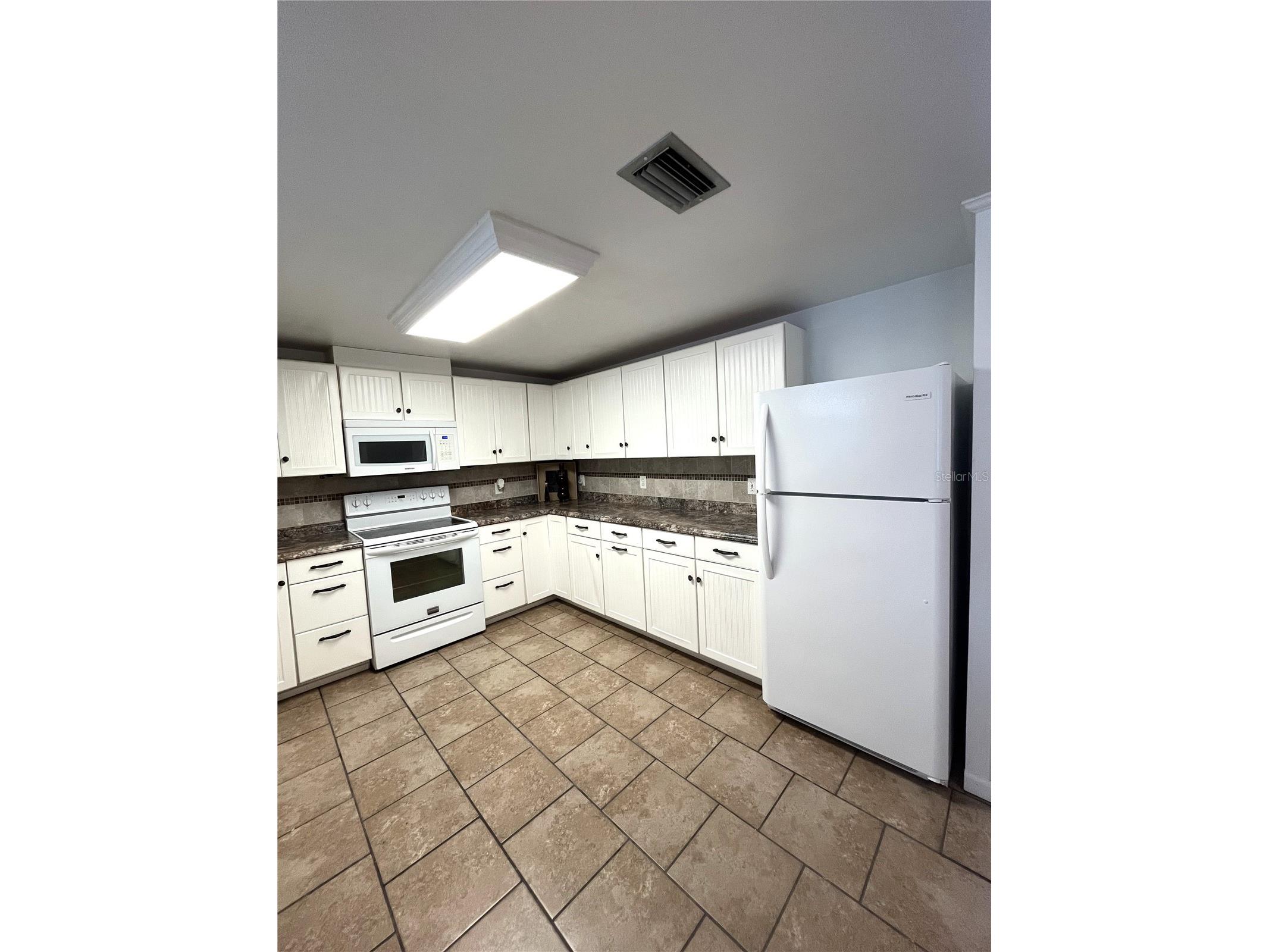 16 Nautical Drive North Port FL 34287 N6142677 image15