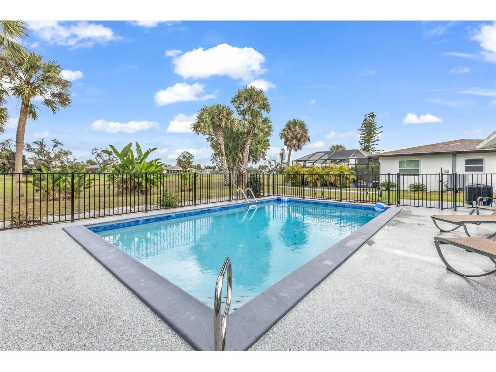 16 Oakland Hills Place Rotonda West FL 33947 D6145679 image38