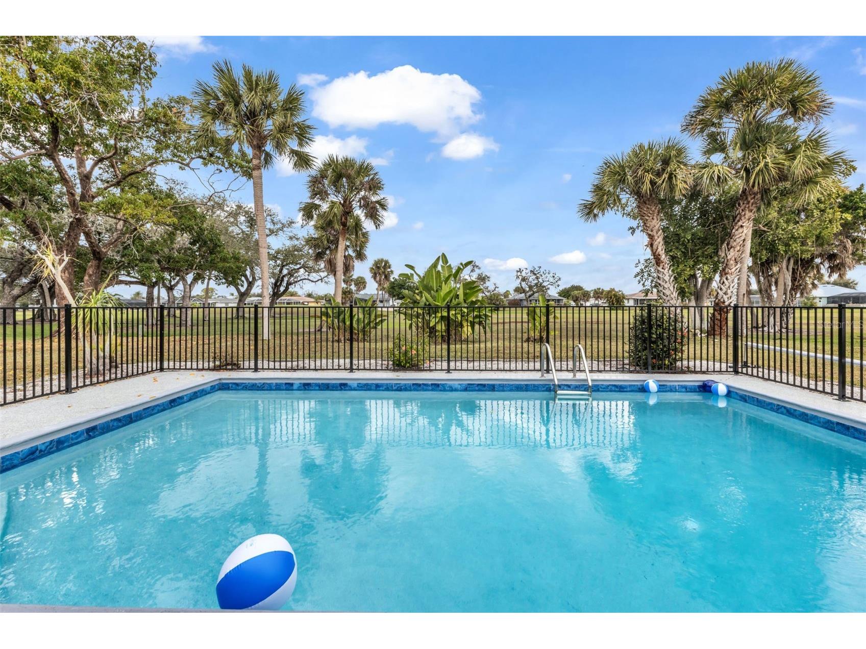16 Oakland Hills Place Rotonda West FL 33947 D6145679 image6