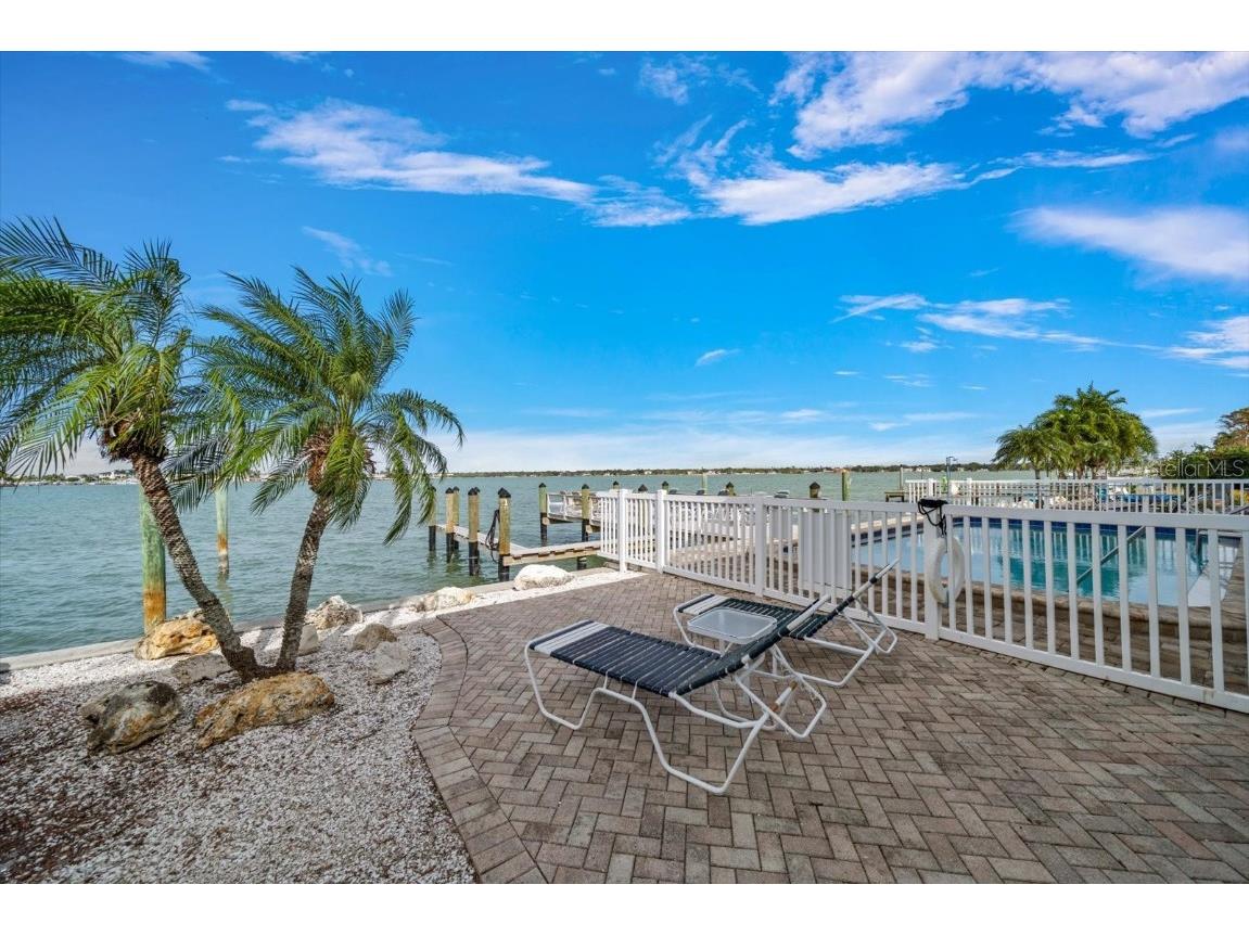 16 Paradise Lane #101 Saint Petersburg FL 33706 - INTRACOASTAL WATERWAY TB8452848 image3