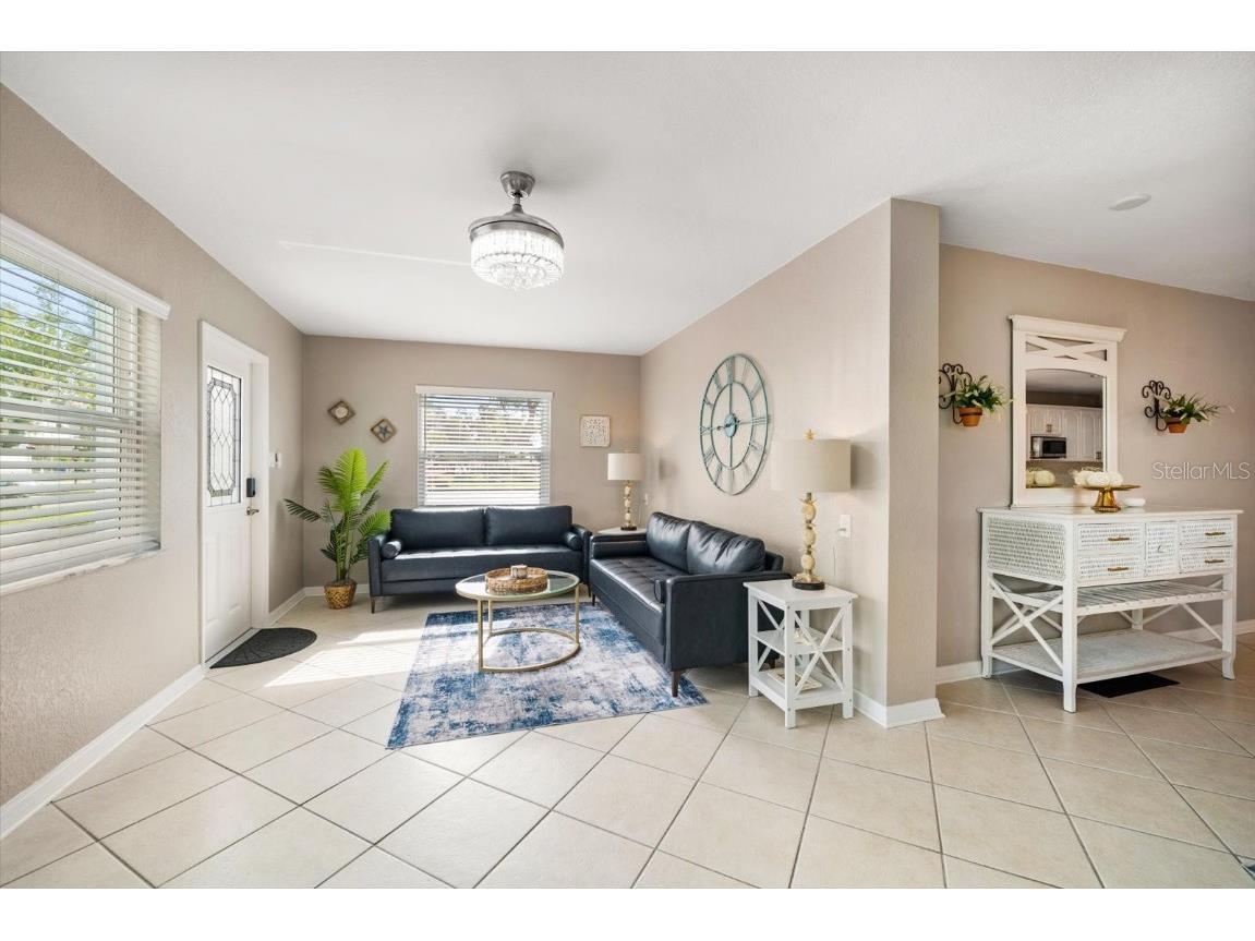 16 Paradise Lane #101 Saint Petersburg FL 33706 - INTRACOASTAL WATERWAY TB8452848 image8