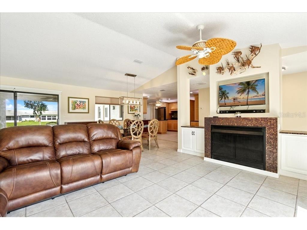 16 S Claymont Court S Palm Coast FL 32137 FC309979 image12